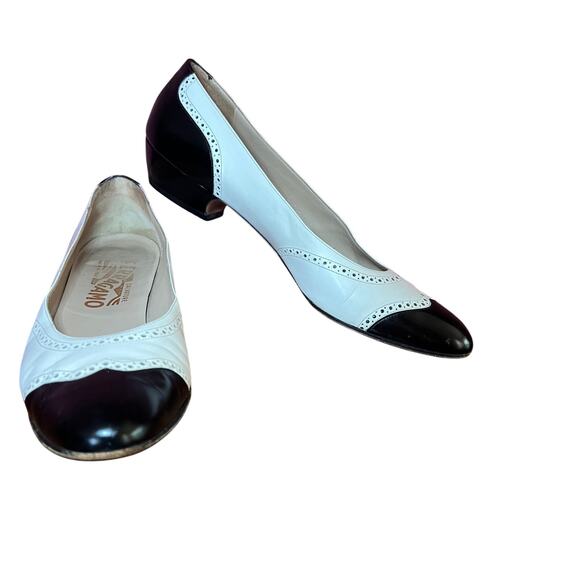 Rare Salvatore Ferragamo Kitten Heels Black - White Size 7 - 7.5 - Picture 2 of 11